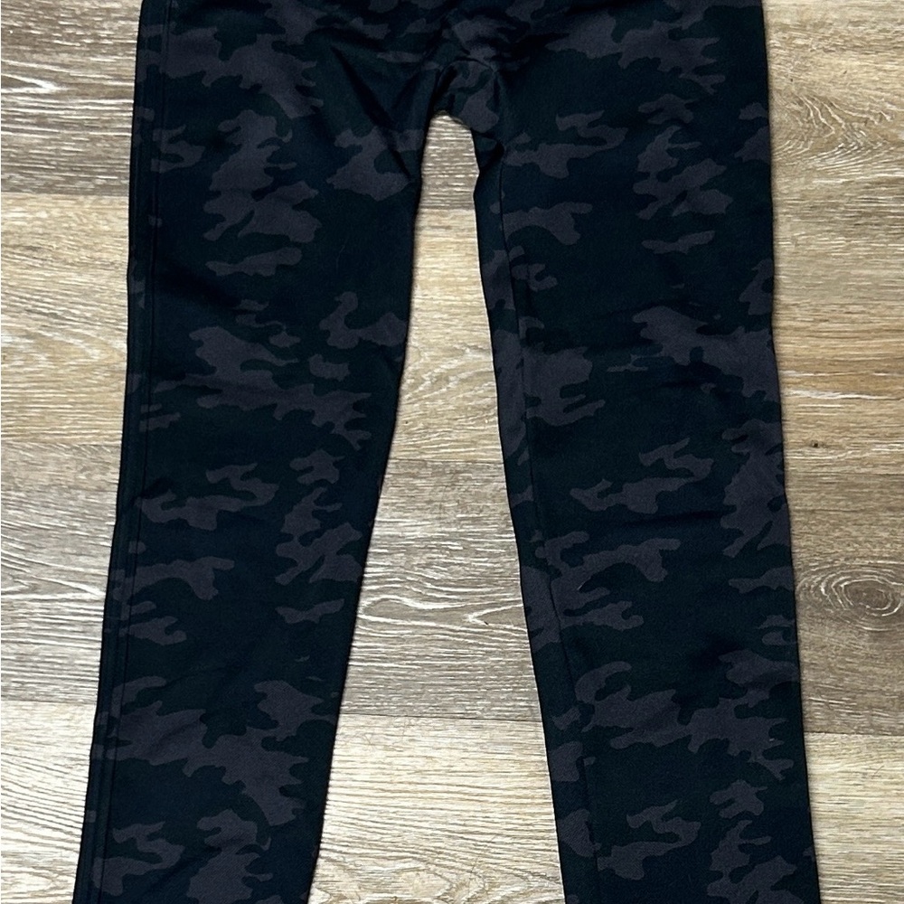 Spanx Leggings NWT Womens 1X Look At Me Now High Rise Shaping  Green Camo